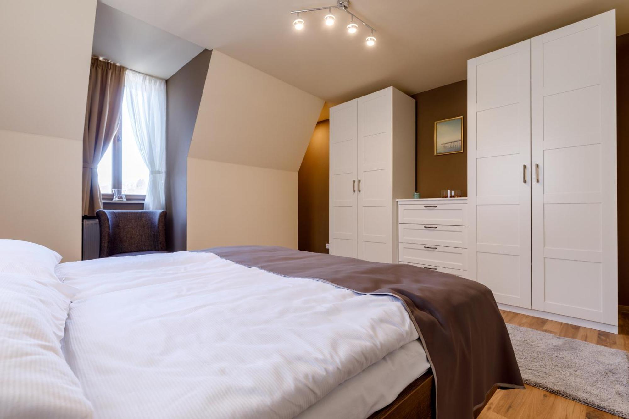 Apartments Menuet 卡罗维发利 客房 照片